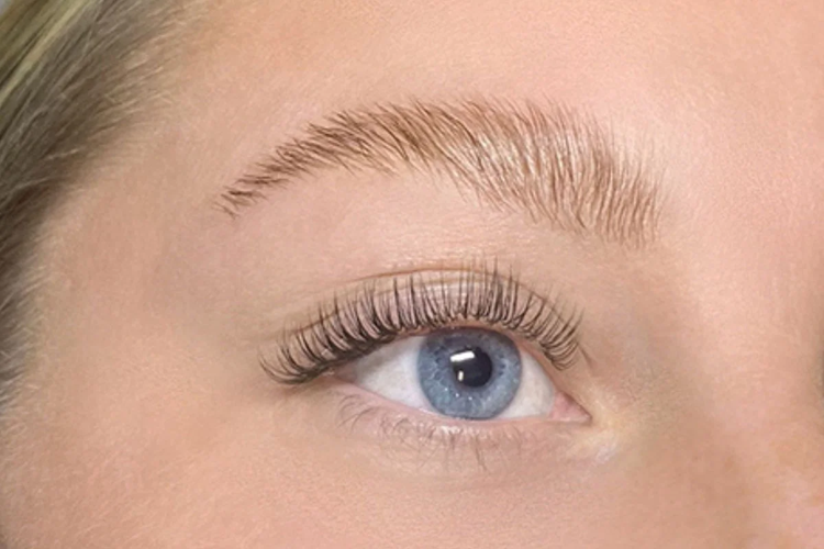 Ringwood Beauty Salon: Take Care of Eyelash Extensions